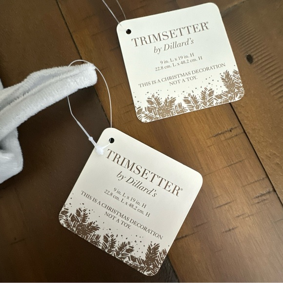 2 Christmas Stocking Faux Fur White Snow Leopard Trimsetter Holiday 19” NEW - Picture 6 of 7